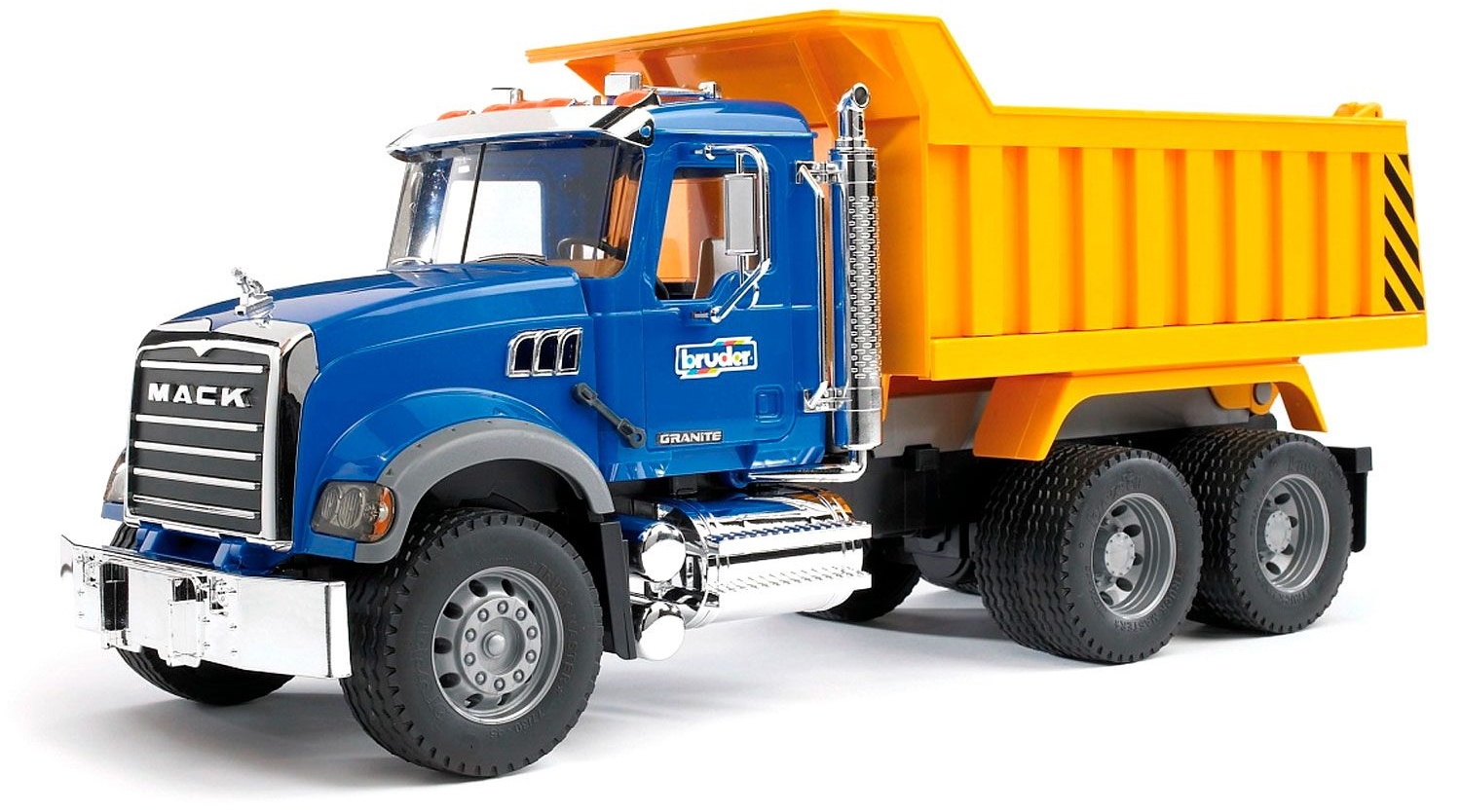 Mașină Bruder Mack Granite (02815)