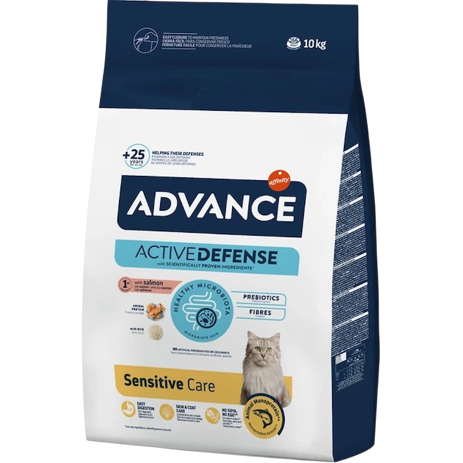 Hrană uscată pentru pisici Advance Sensitive Adult Salmon 10kg